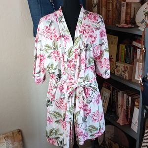 NWOT Show Me Your Mumu Short Robe